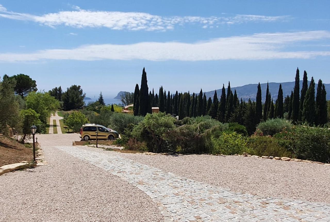 Villa Terres Du Baguier Ceyreste Exterior foto